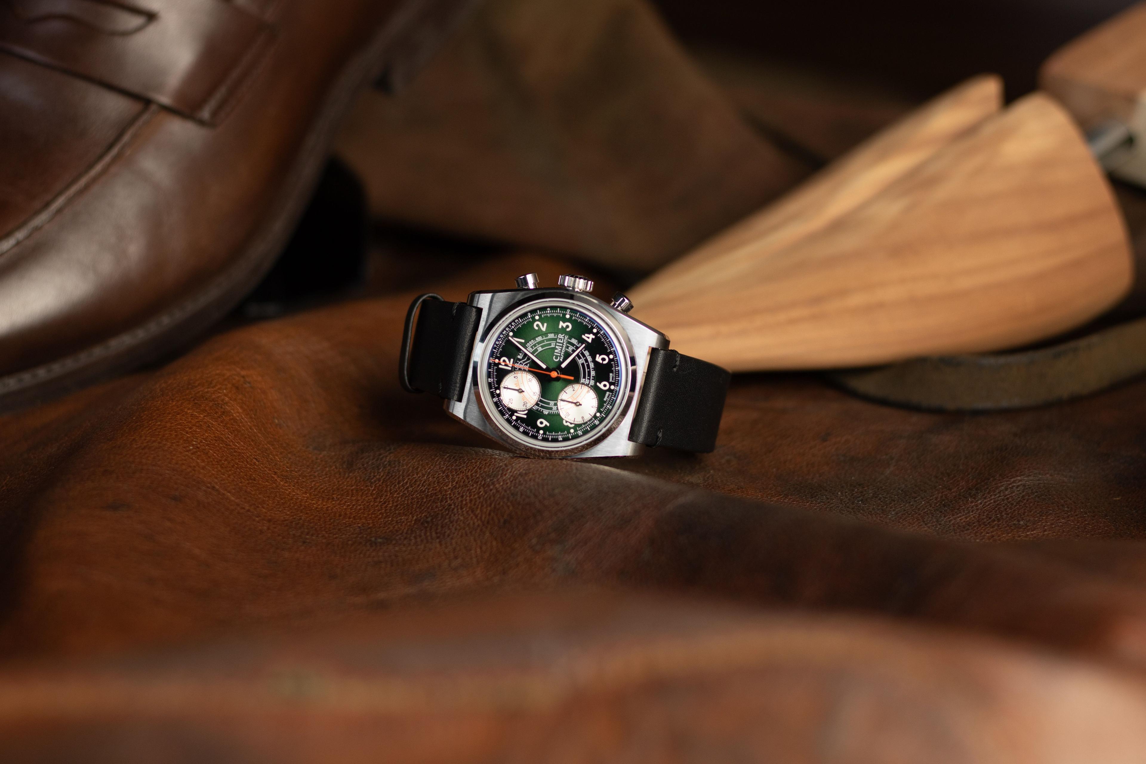 Cimier wristwatch with green dial and leather strap